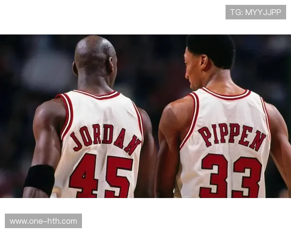 范埃克塞尔谈科比琼斯组合：他们或成新乔丹皮蓬