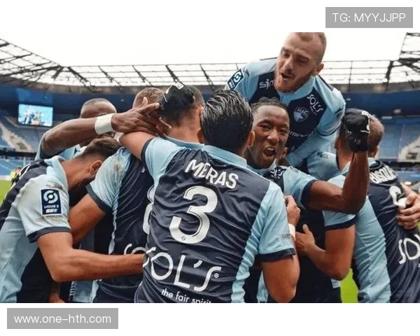 马赛客场场均进球2.9球,但防守稳定性排名联赛中游 马赛客场场均进球2.9球,但防守稳定性排名联赛中游